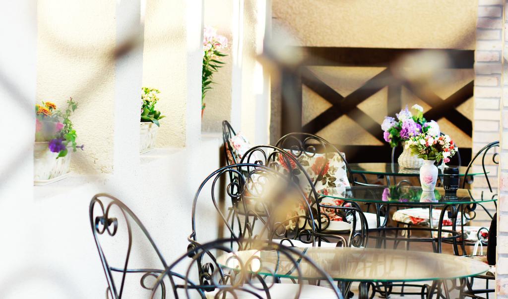 Family House Lambert Hotel Berehove  Luaran gambar