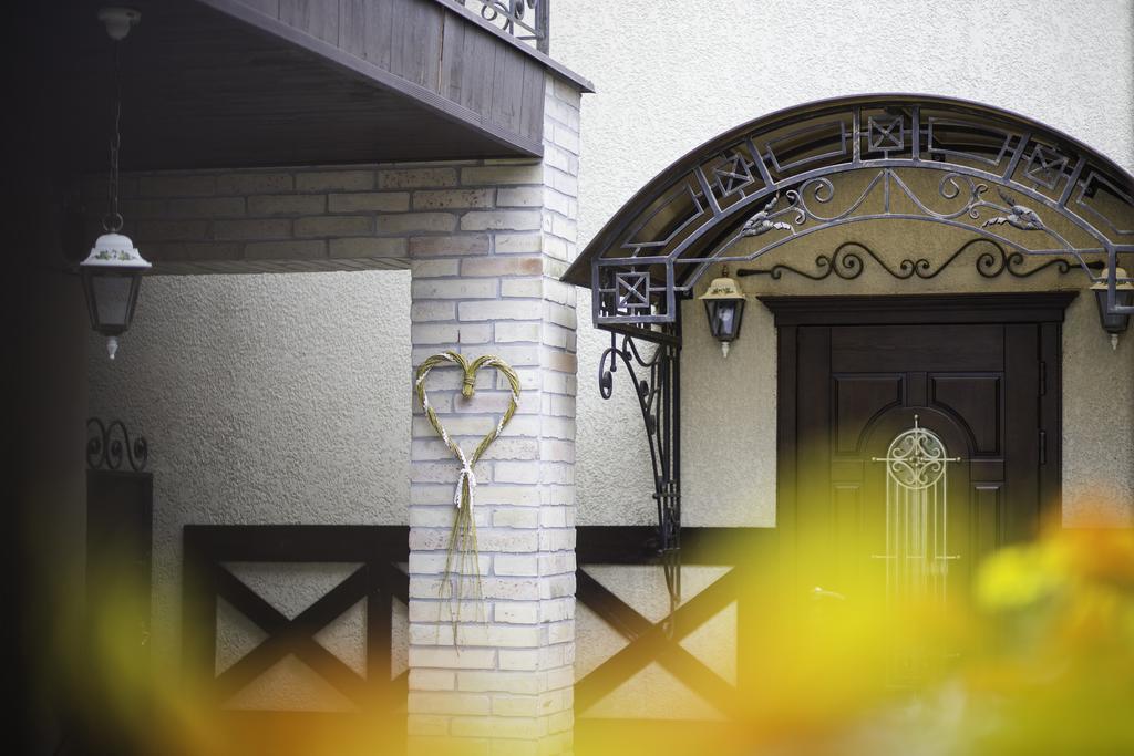 Family House Lambert Hotel Berehove  Luaran gambar